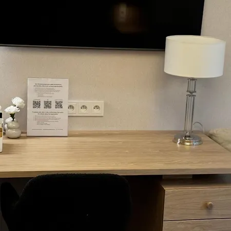 Cracow & Self Check In & Free Parking