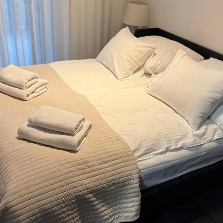 Cracow Old Town Luxury Apartments, Pool & Gym & Sauna & Parking & 24h Self Check-in Apartment *