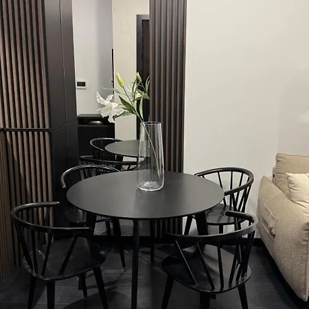 Cracow Old Town Luxury Apartments, Pool & Gym & Sauna & Parking & 24h Self Check-in *