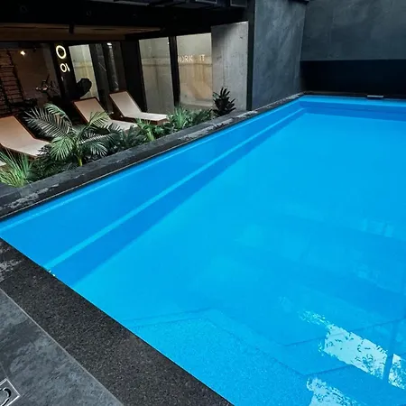 Cracow Old Town Luxury Apartments, Pool & Gym & Sauna & Parking & 24h Self Check-in Apartment Krakow