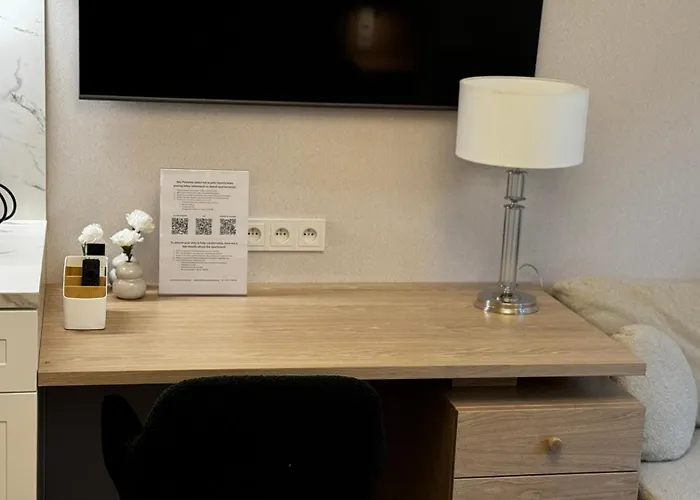 Cracow & Self Check In & Free Parking